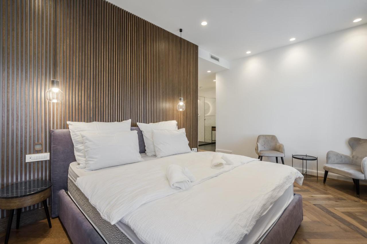 Budapest Eye- Boutique Suites, By Bqa Luaran gambar