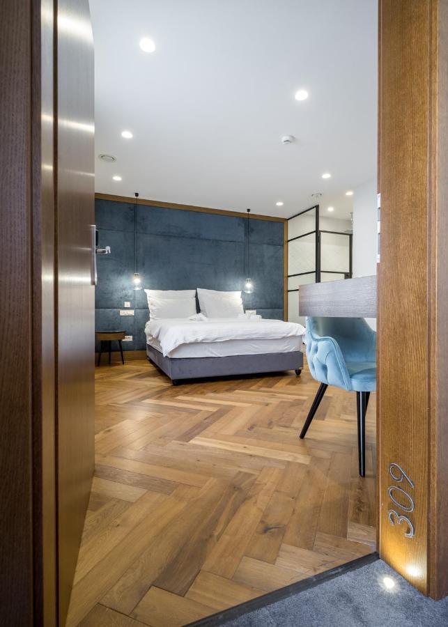 Budapest Eye- Boutique Suites, By Bqa Luaran gambar