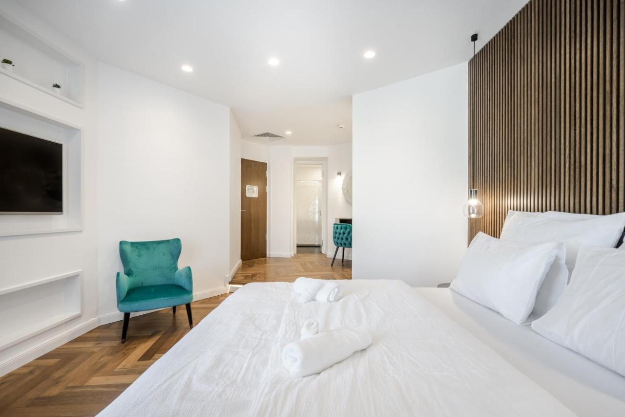 Budapest Eye- Boutique Suites, By Bqa Luaran gambar
