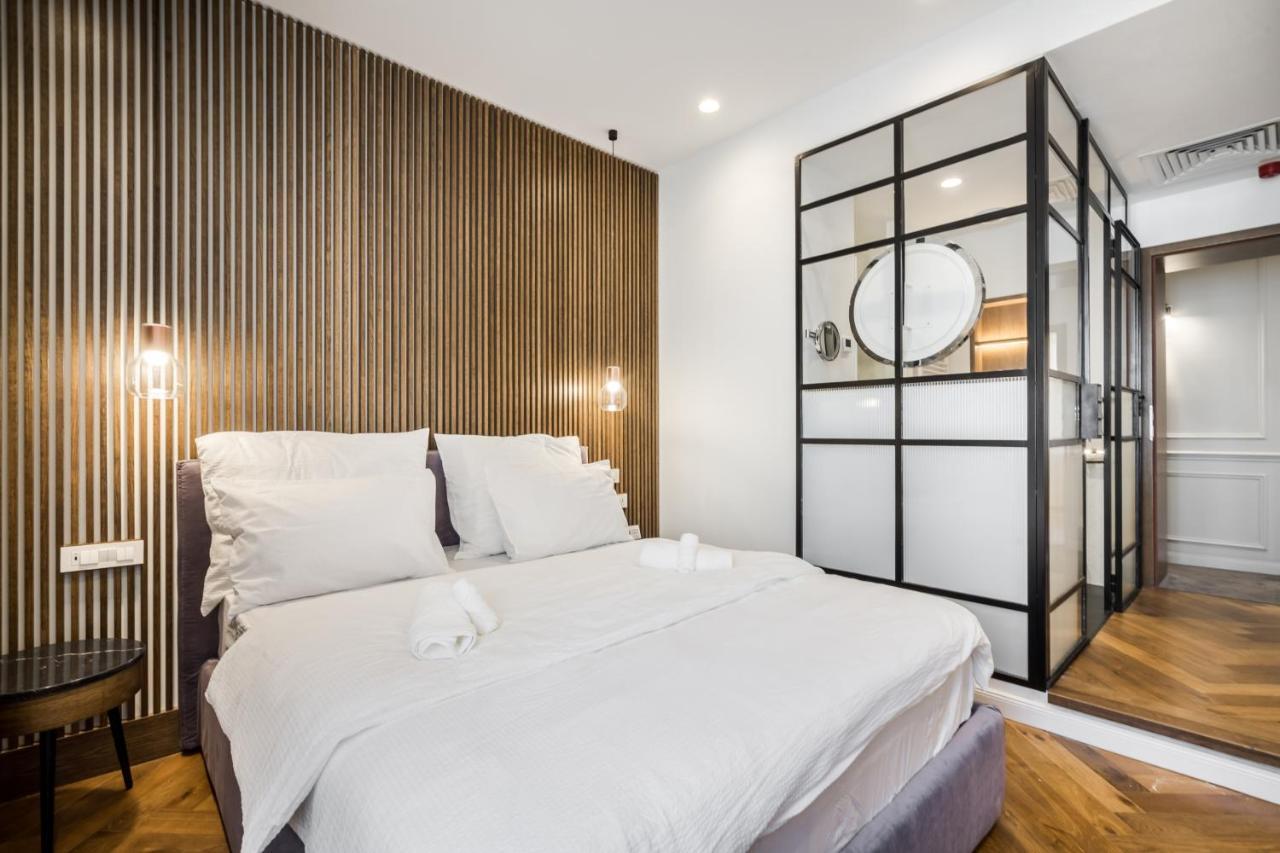 Budapest Eye- Boutique Suites, By Bqa Luaran gambar