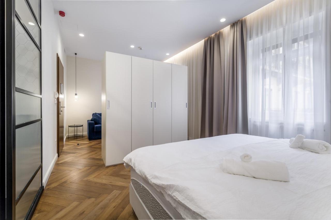Budapest Eye- Boutique Suites, By Bqa Luaran gambar