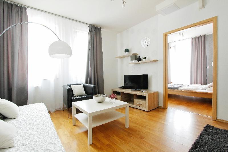 Budapest Eye- Boutique Suites, By Bqa Luaran gambar